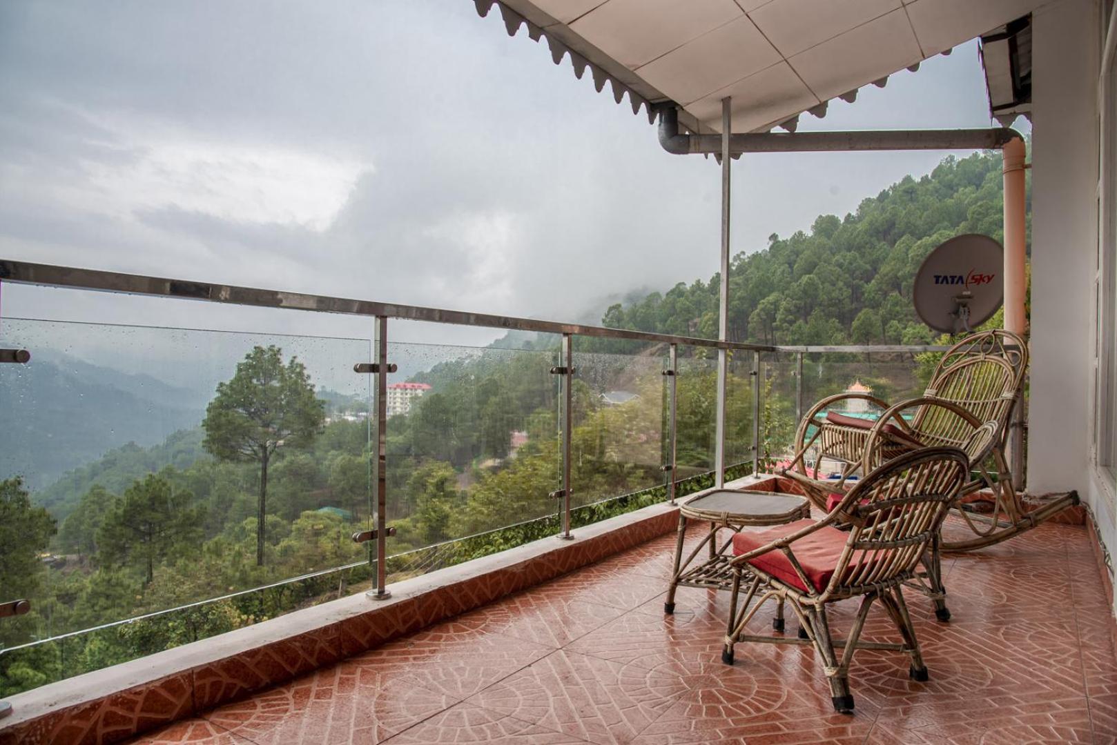 Kasauli Edge Apt With Balcony Exterior foto